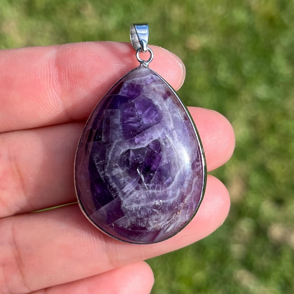 Silver plated purple dream amethyst pendant